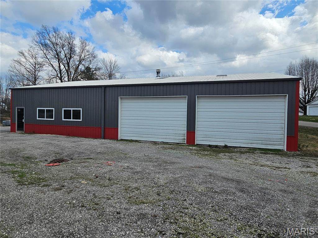 2404 State Street - Photo 1