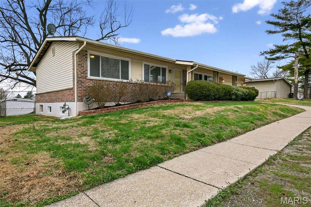 13545 New Halls Ferry Road - Photo 1