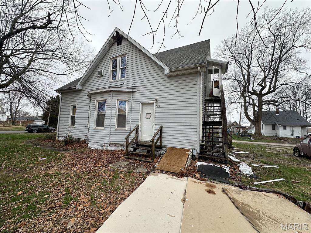 526 4th Street - Photo 1