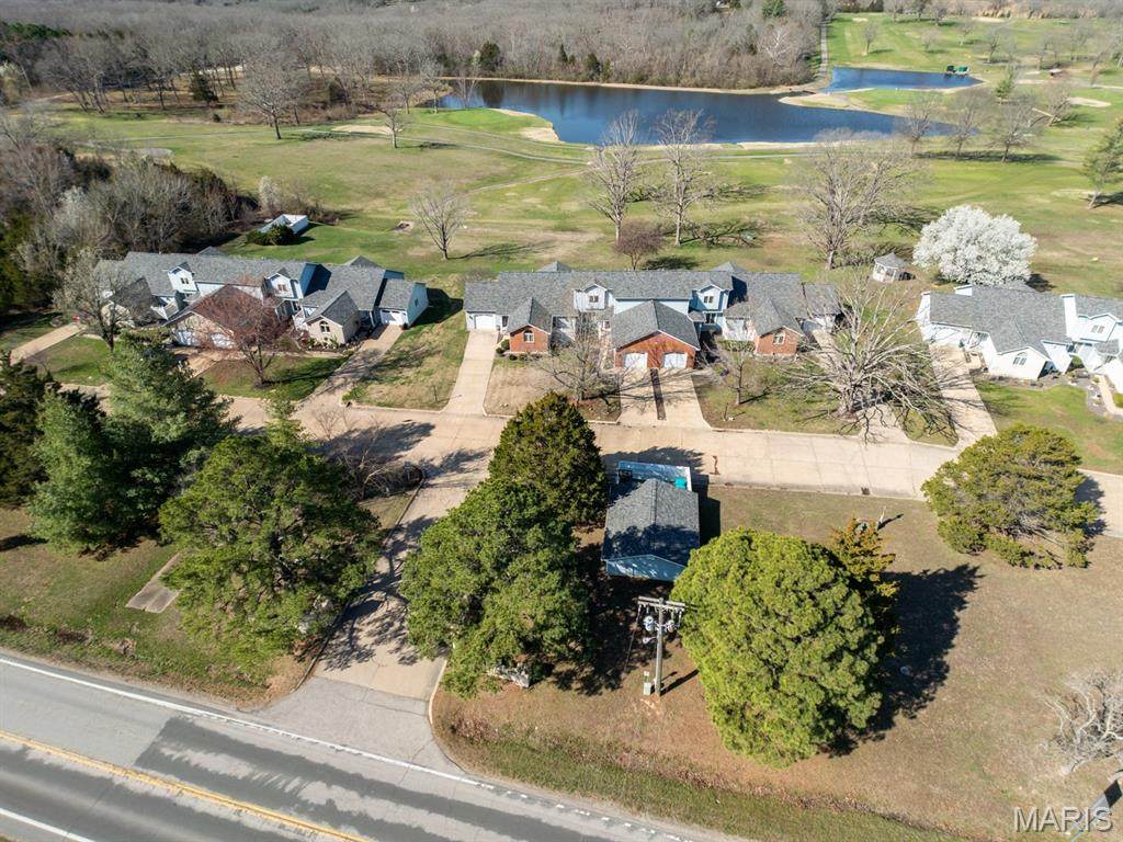 16 Village At 4 - Photo 1
