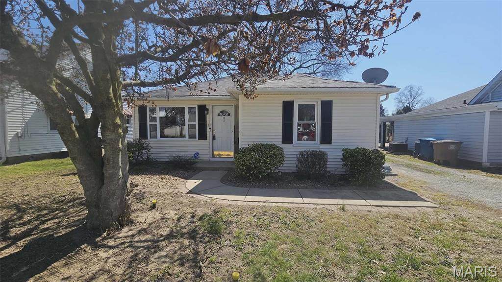 11 Delmar Avenue - Photo 1