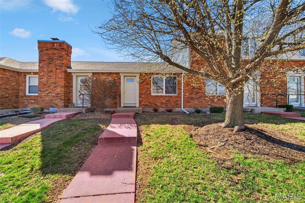 22 Brittany Court - Photo 1