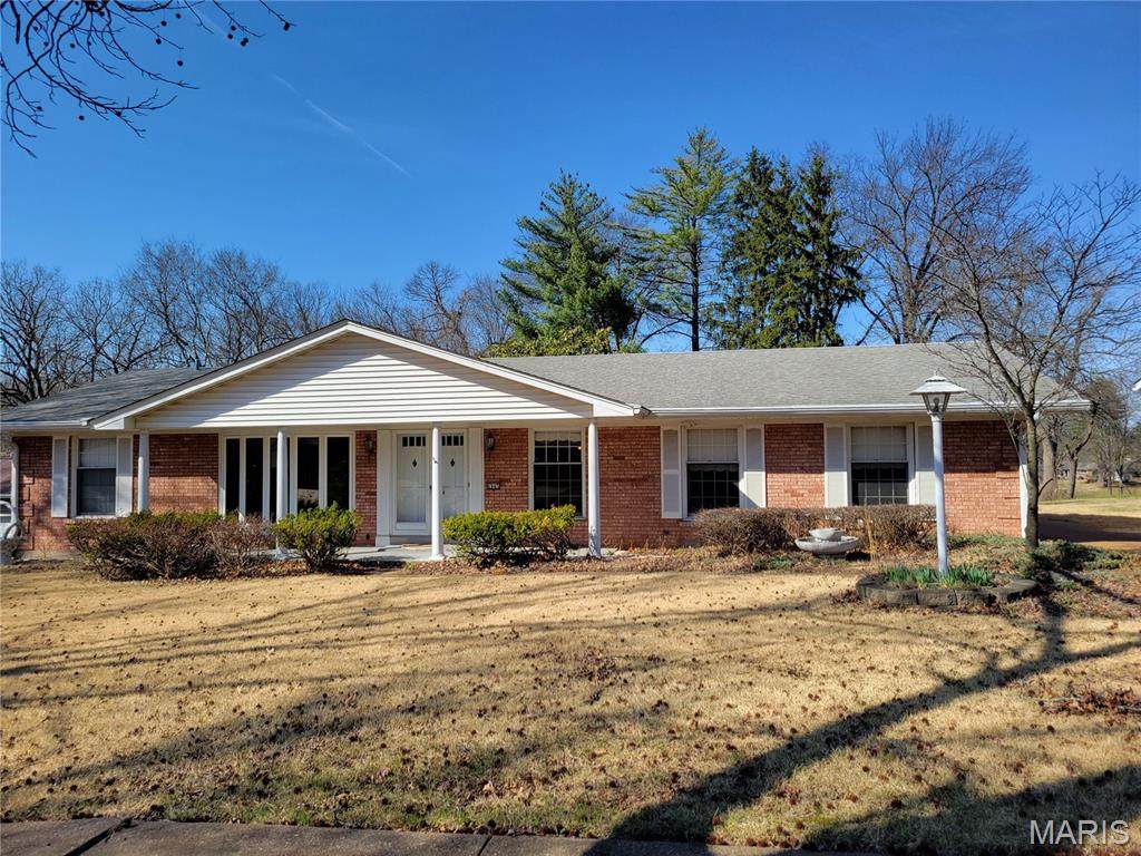 6945 Lakeside Hills Drive - Photo 1
