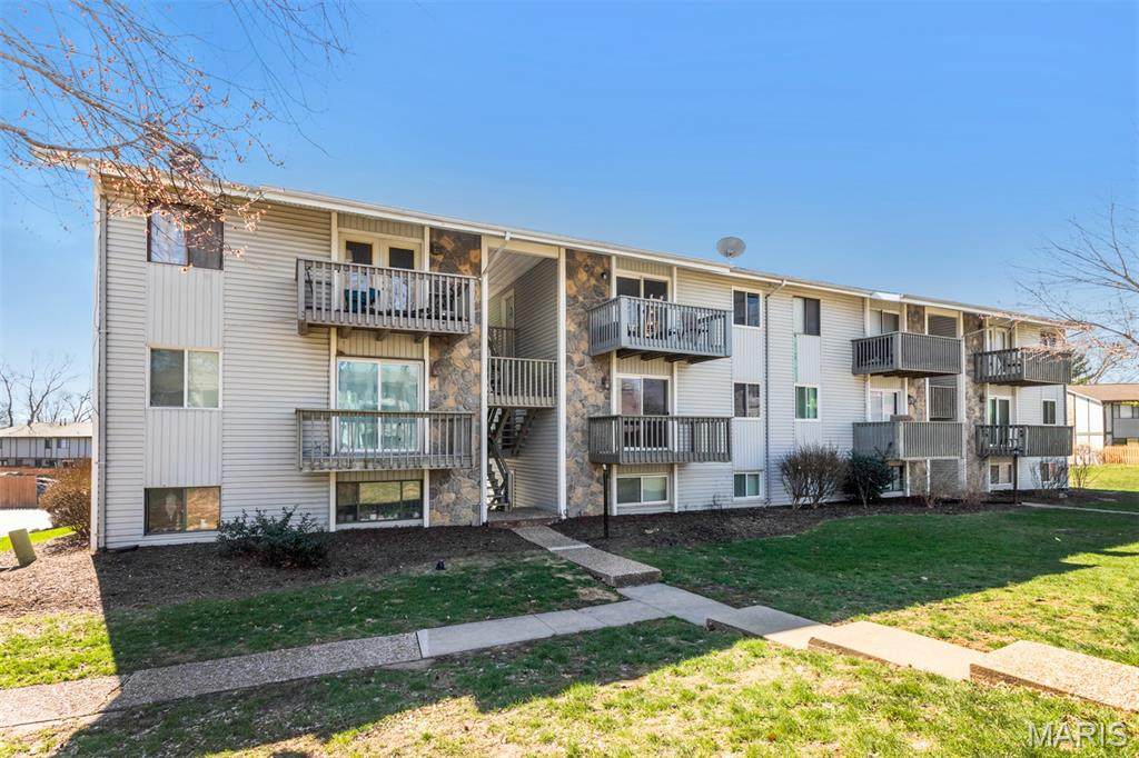 113 Lemans Court - Photo 1