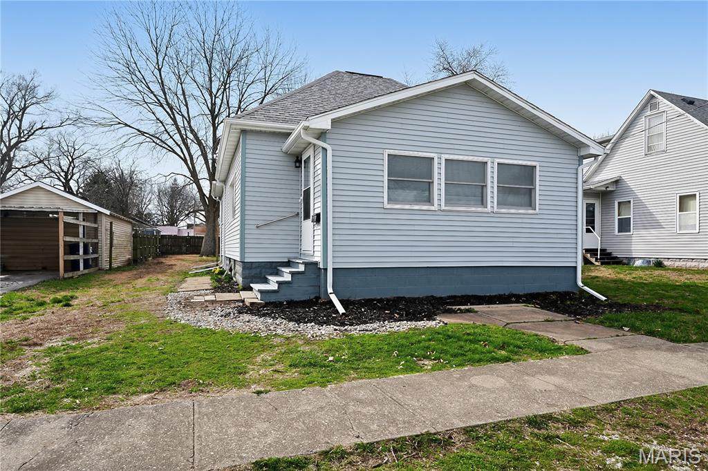 839 Jackson Street - Photo 1