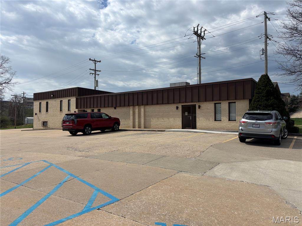 2913 Independence Street - Photo 1