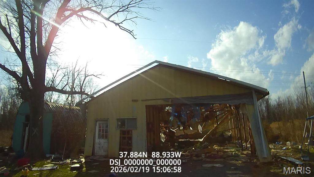 1433 Hwy 37 - Photo 1