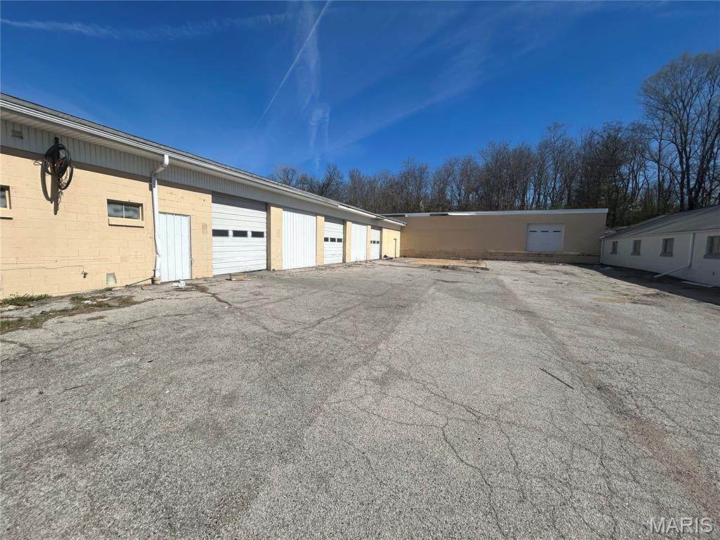 1242 Truman Boulevard - Photo 1