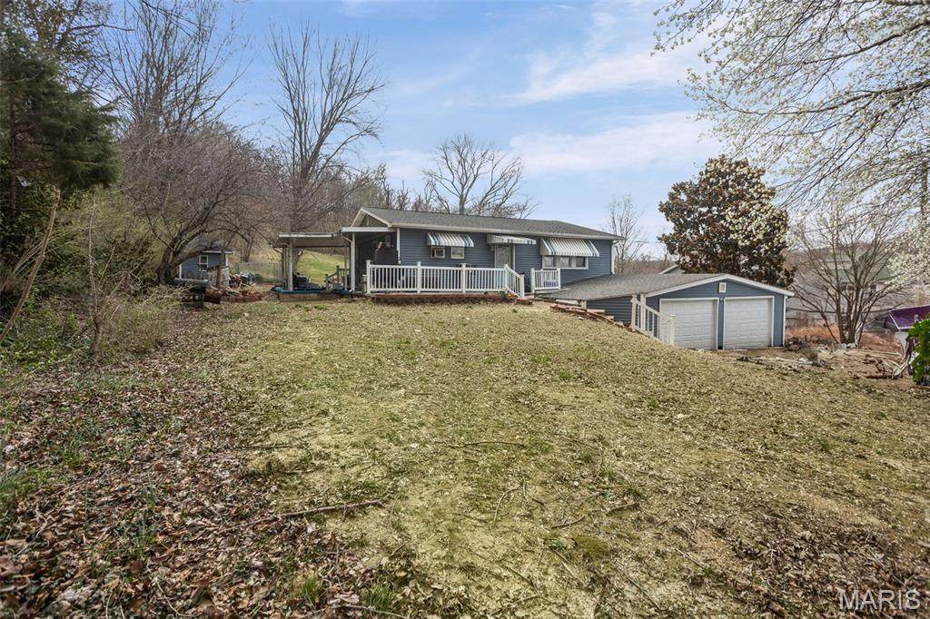 208 Cove Court - Photo 1