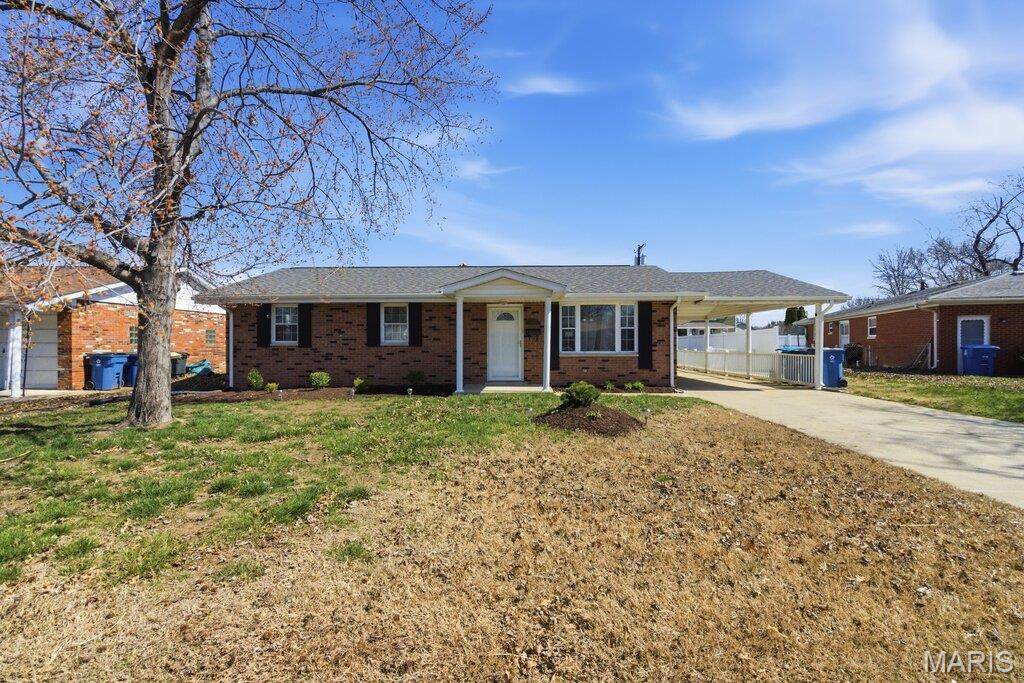 3320 Village Lane - Photo 1