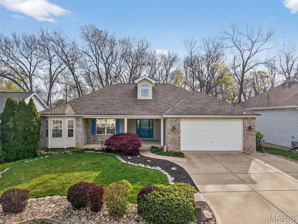 1421 Schoal Creek Drive - Photo 1