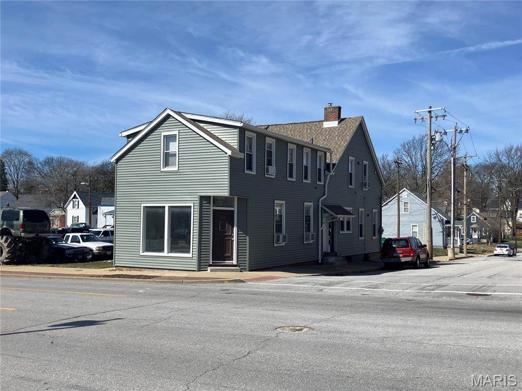 501 5th Street - Photo 1