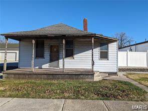 2006 Illinois Avenue - Photo 1
