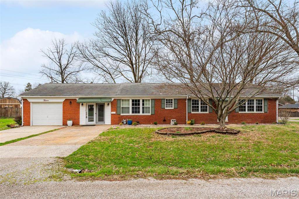 12 Saint James Avenue - Photo 1