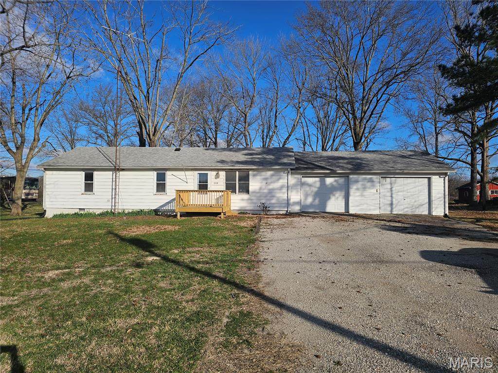 1104 Pine Street - Photo 1