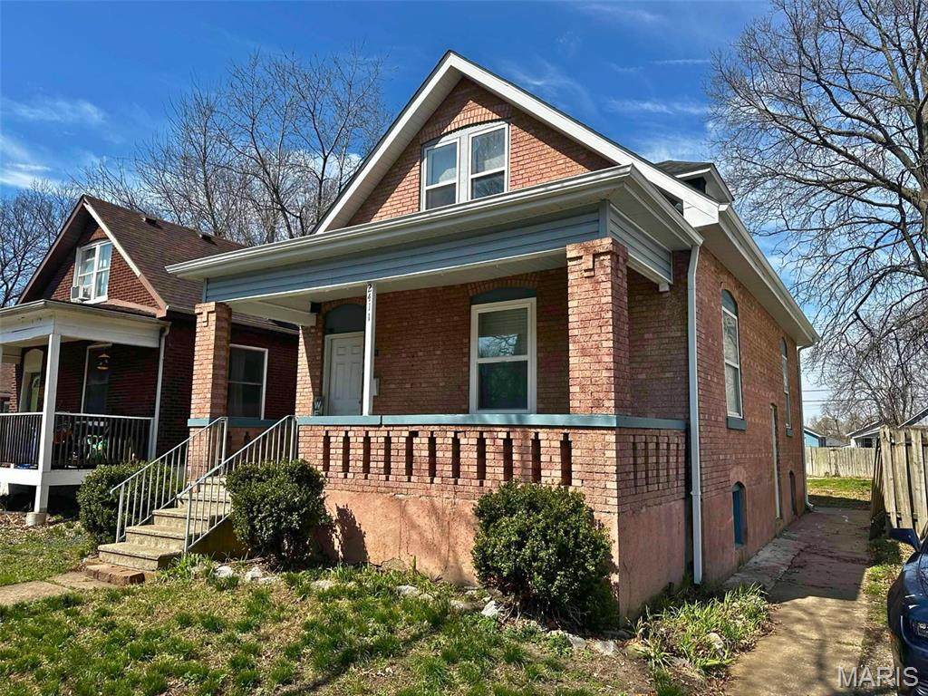 2411 Benton Street - Photo 1