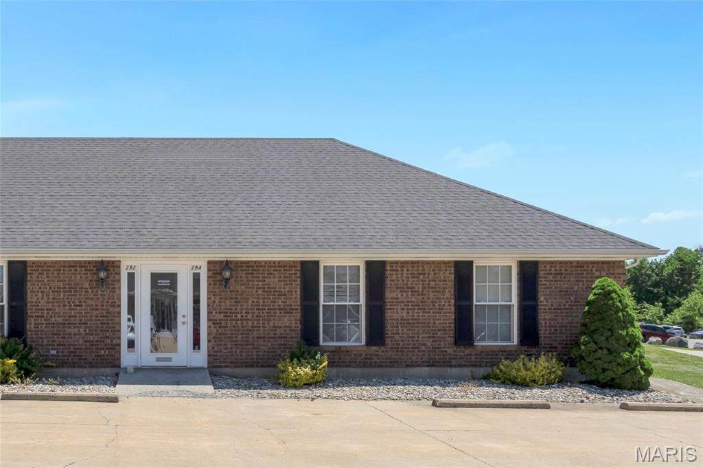284 Southwoods Drive - Photo 1