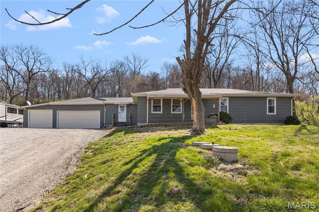 1752 Bluff Road - Photo 1