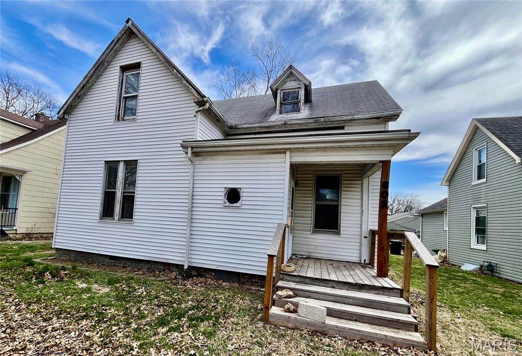 802 D Street - Photo 1