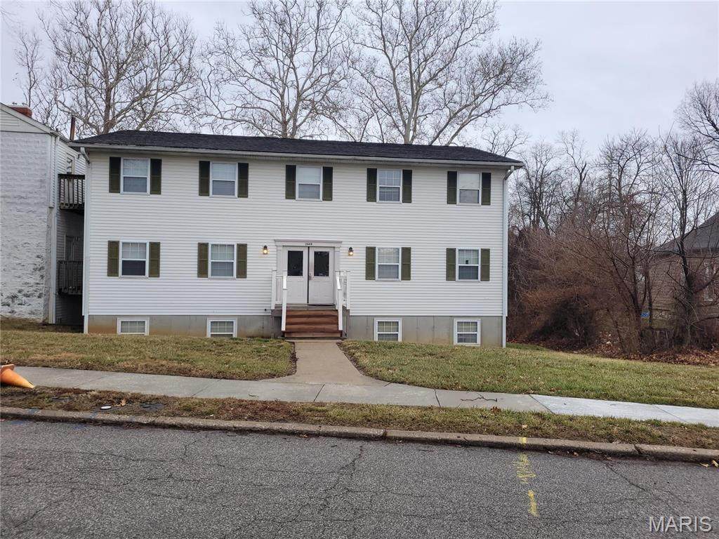 2705 College Avenue - Photo 1