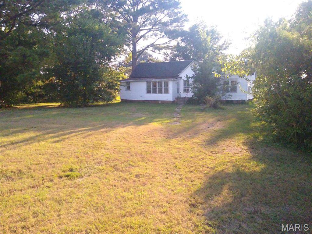 1020 Krause Avenue - Photo 1