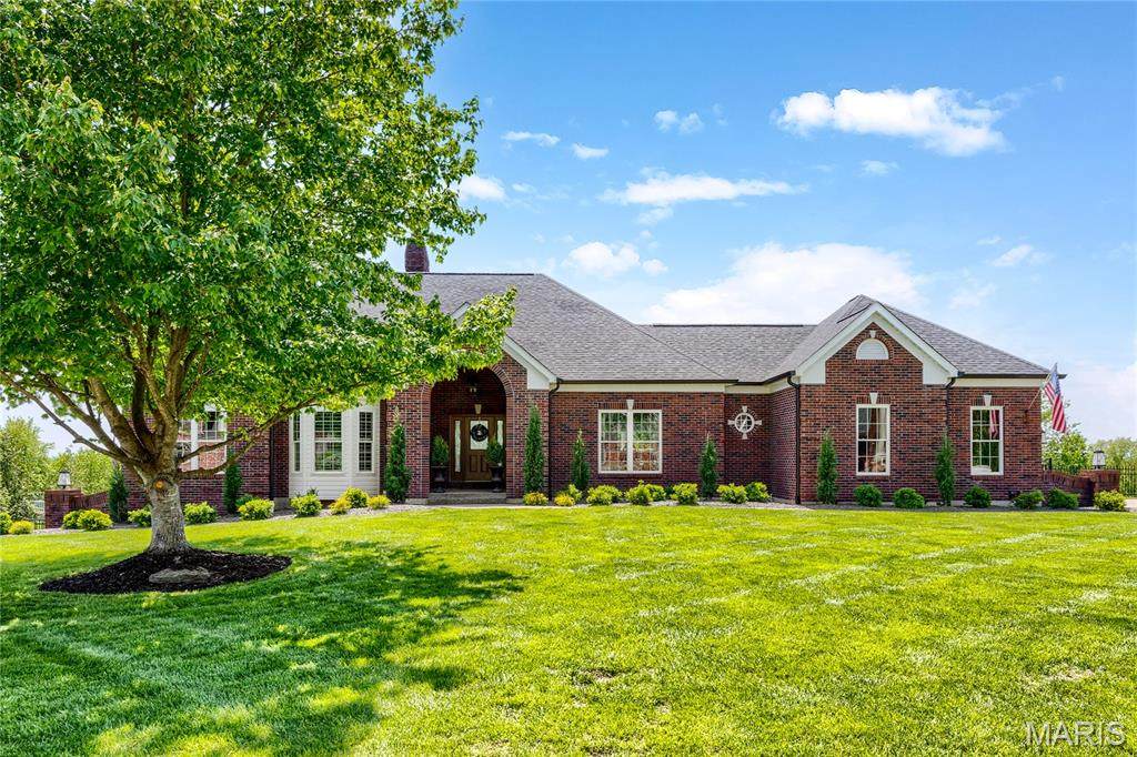 5335 Lancelot Drive - Photo 1
