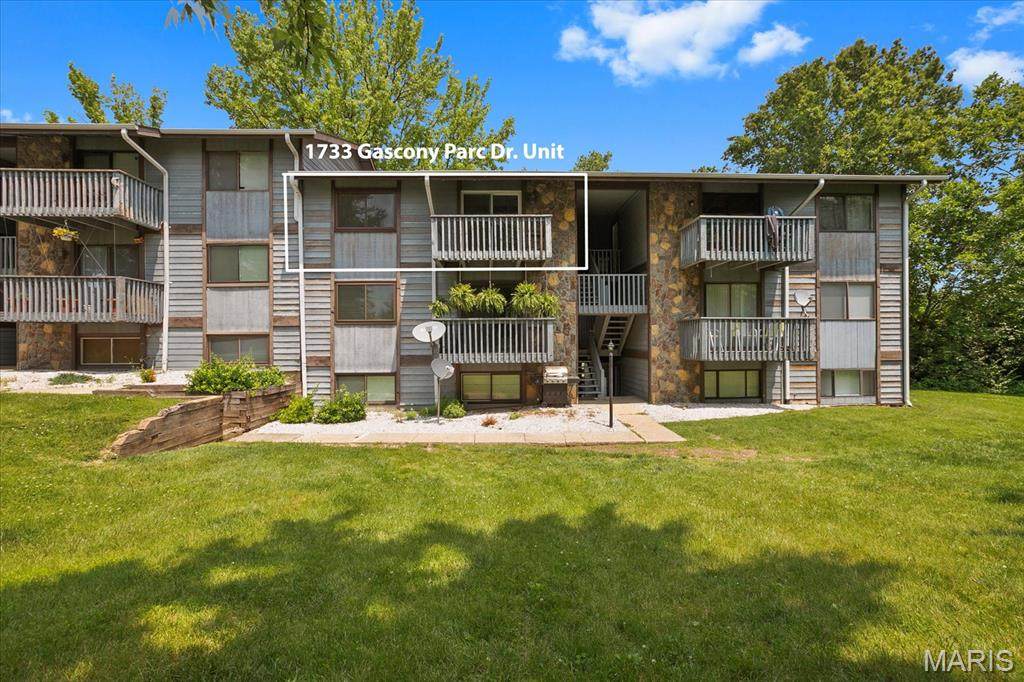 1733 Gascony Parc Drive - Photo 1