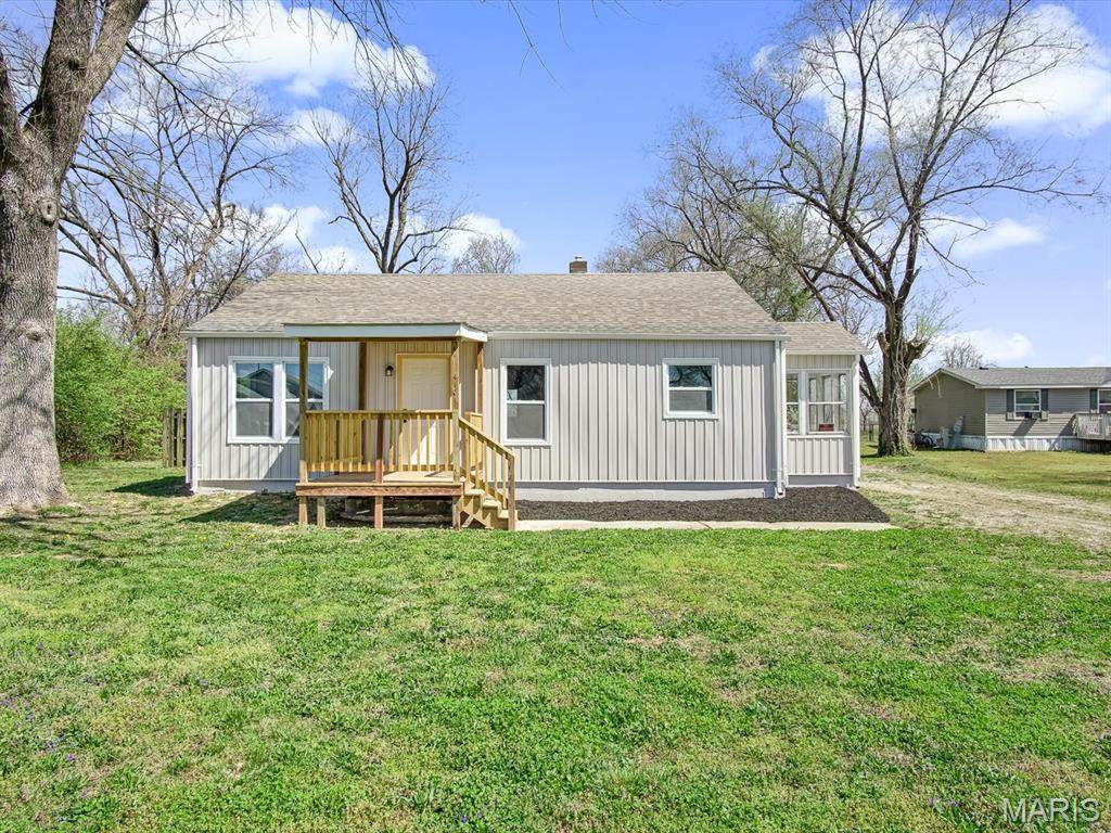 556 Mcbride Avenue - Photo 1