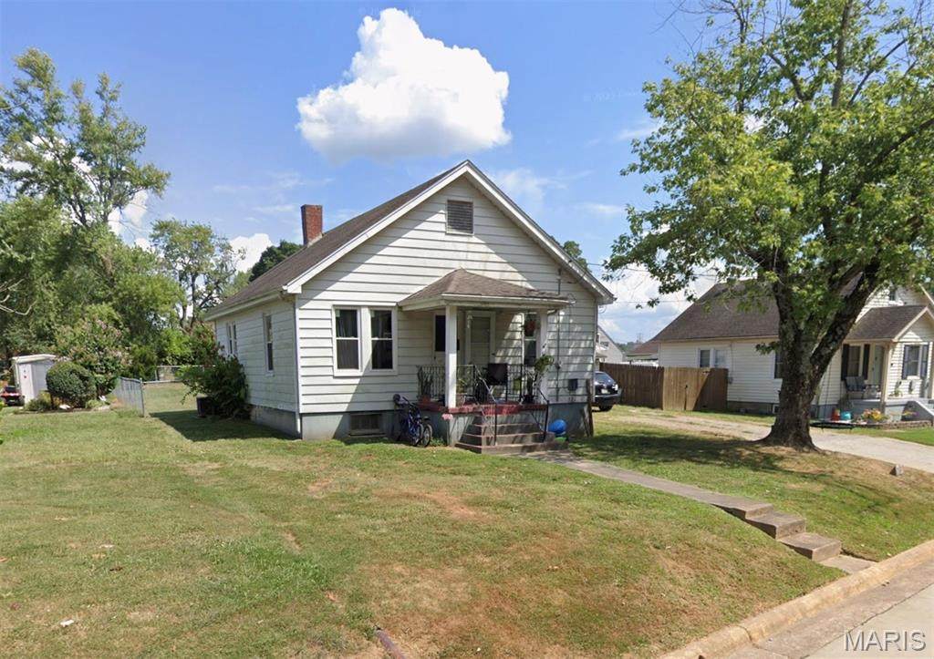 612 Colorado Street - Photo 1
