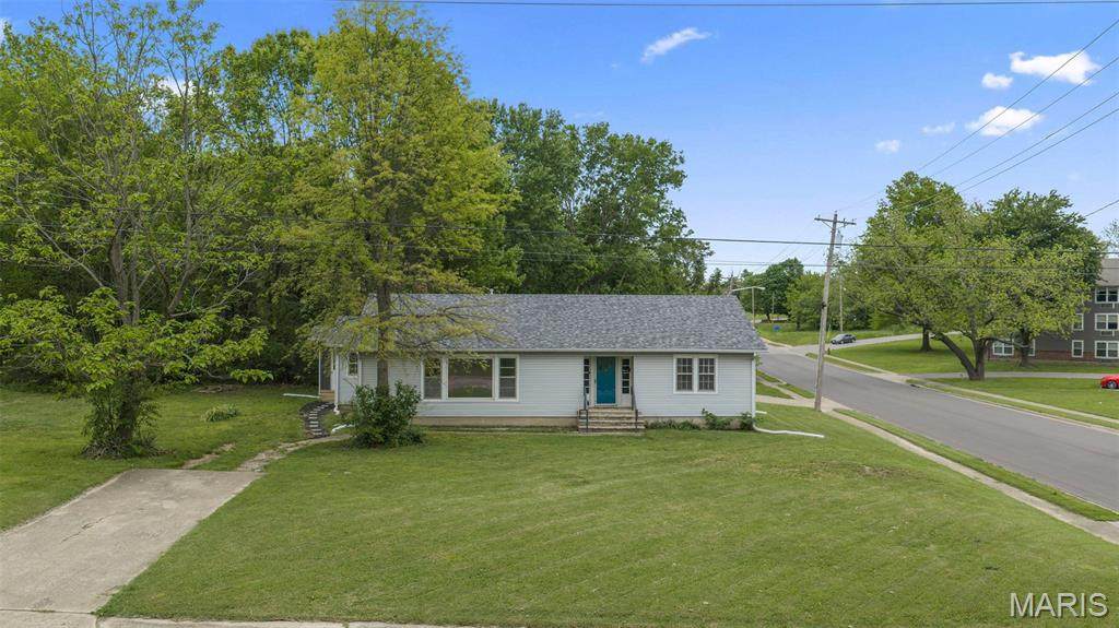 285 Ash Street - Photo 1