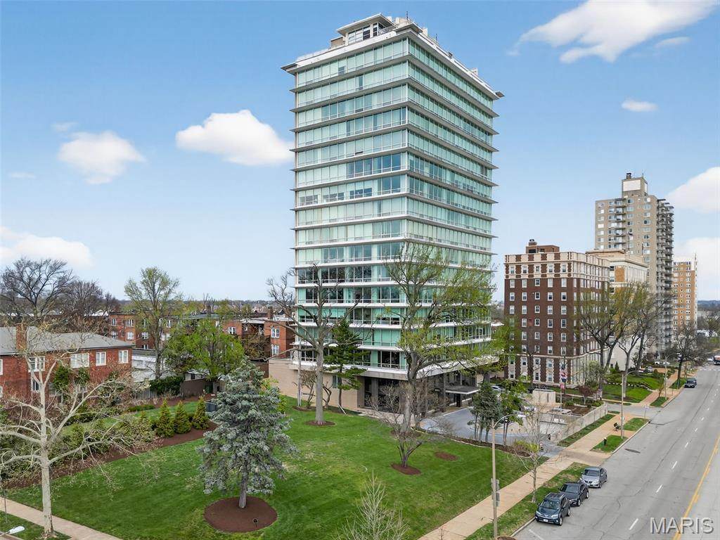 801 Skinker Boulevard - Photo 1