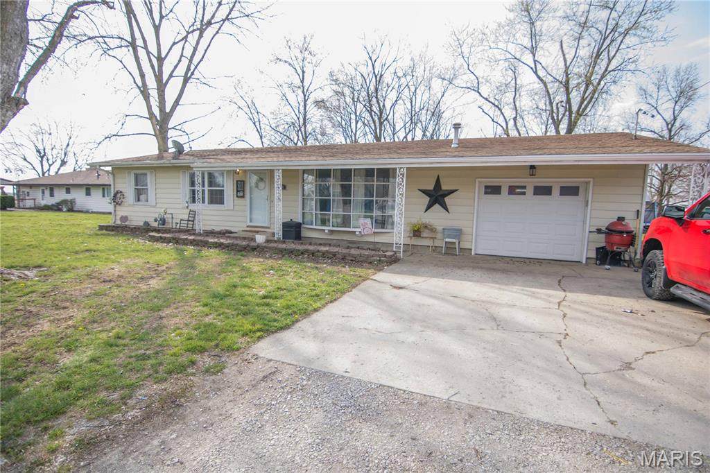 416 Bayles Street - Photo 1