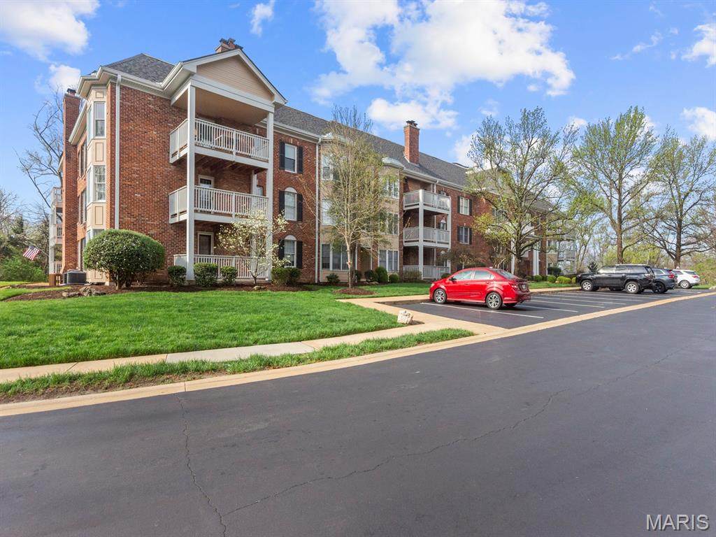 207 Ambridge Court - Photo 1