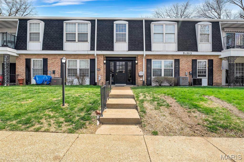 1680 Herault Place - Photo 1