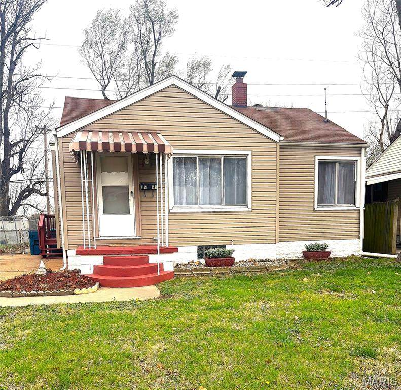 2592 27th Street - Photo 1