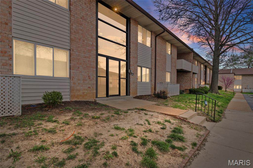 10135 Sakura Drive - Photo 1