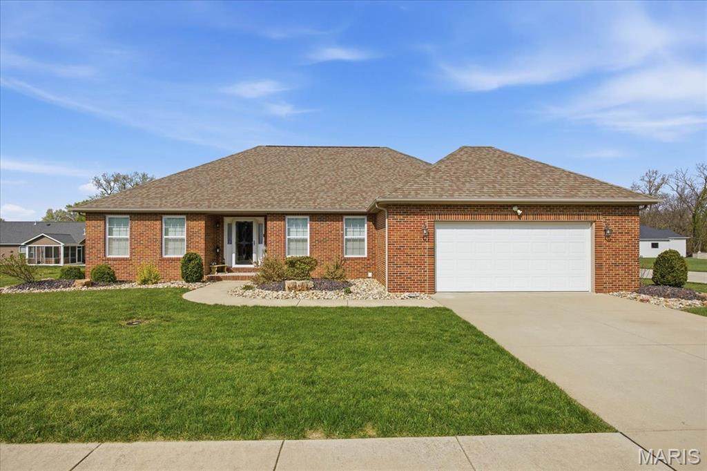 716 Wedgewood Lane - Photo 1