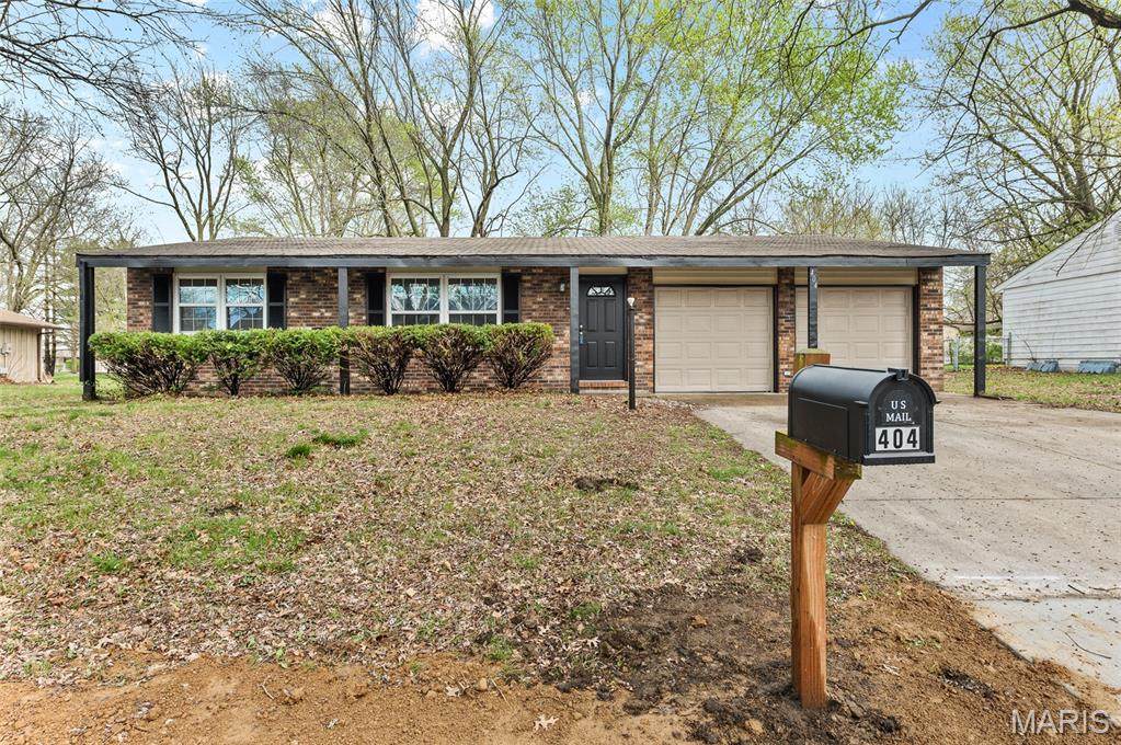 404 Country Meadow Lane - Photo 1