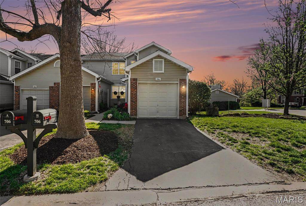 706 Woodside Trails Drive - Photo 1