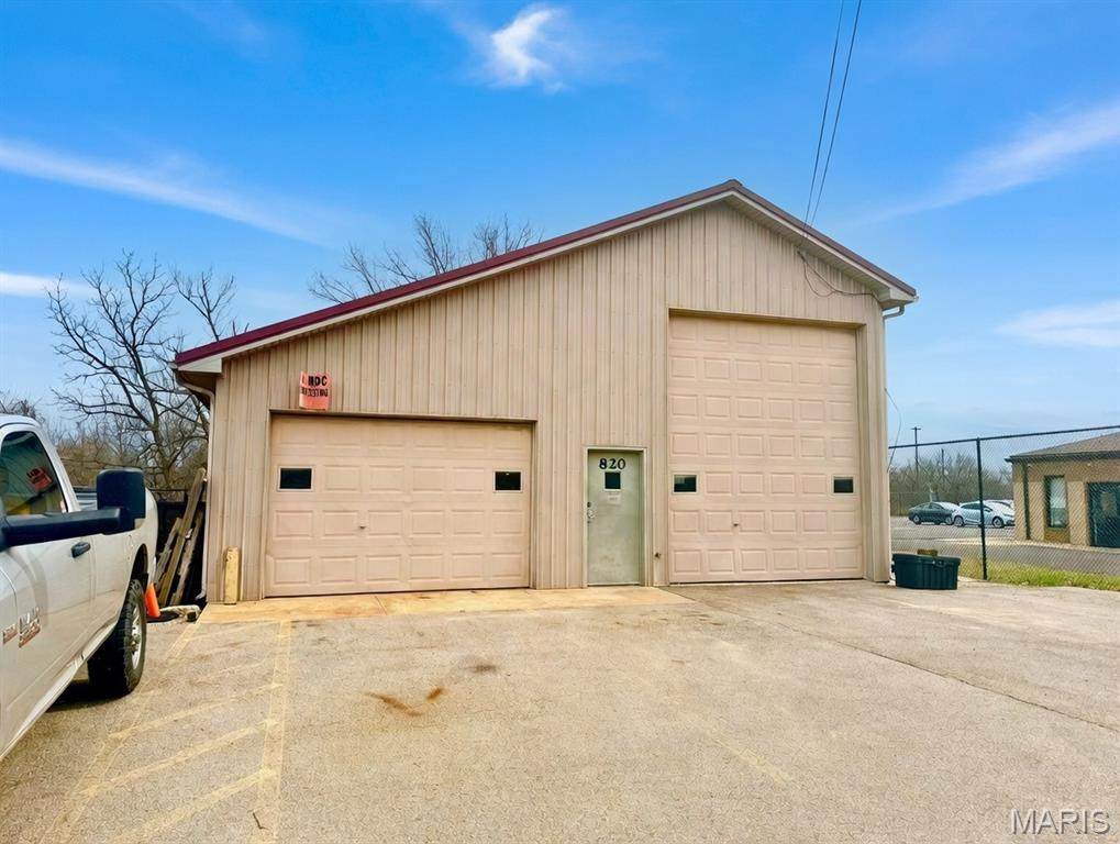 820 Progress Drive - Photo 1