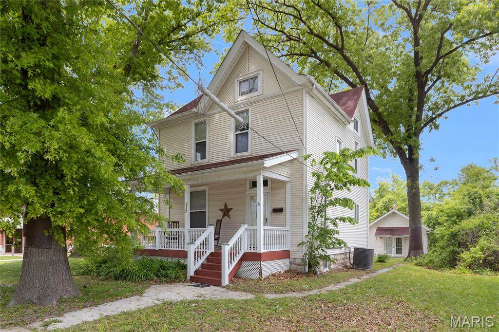 3302 College Avenue - Photo 1