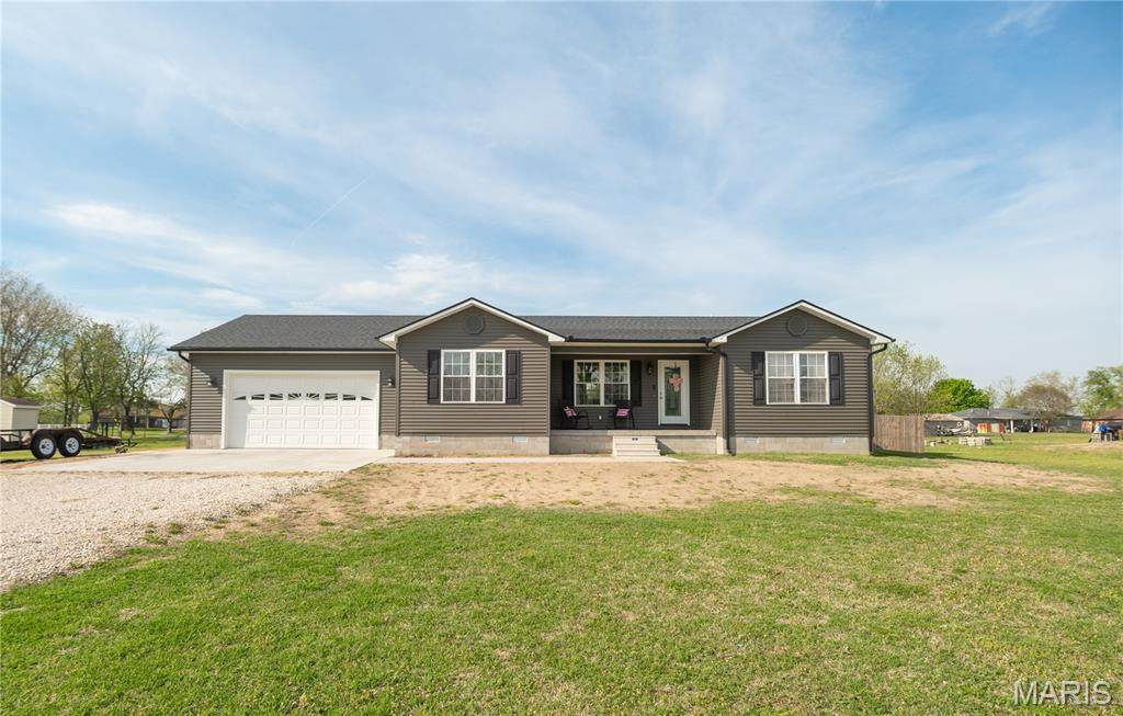 166 Cypress Drive - Photo 1