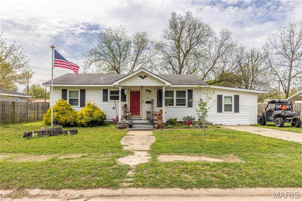 313 W Pine Street - Photo 1