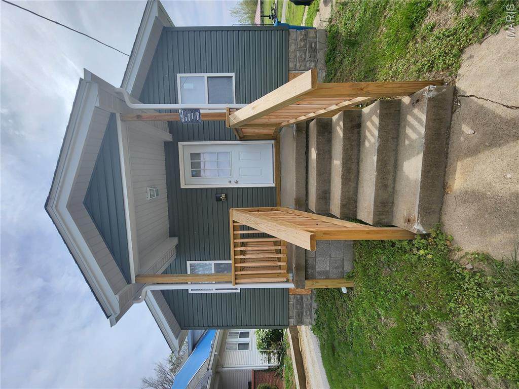 1261 State Street - Photo 1