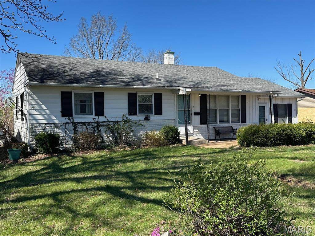 505 Sunshine Drive - Photo 1