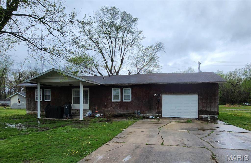 220 Marion Street - Photo 1