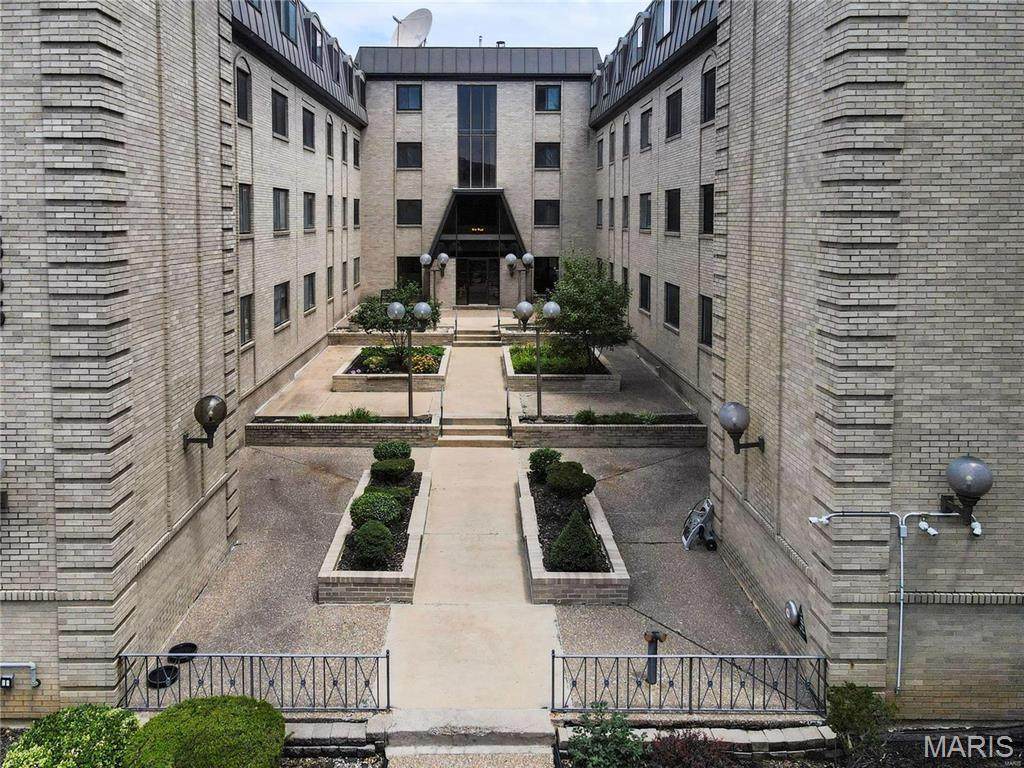 4355 Maryland Avenue - Photo 1