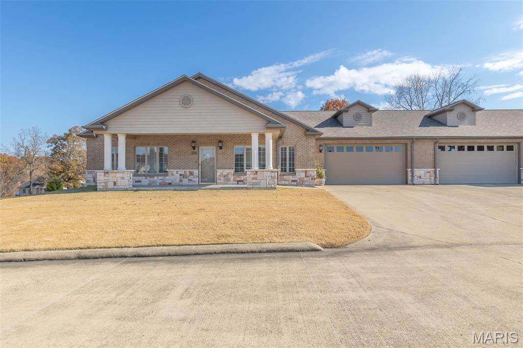 112 Kaylee Circle - Photo 1