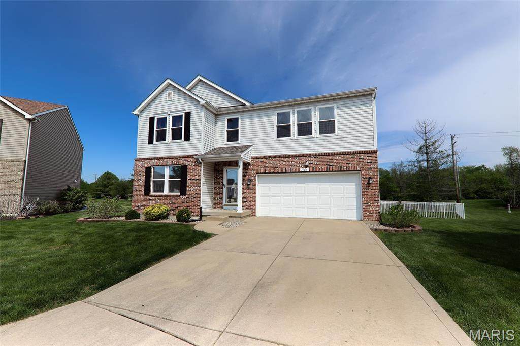 1701 Shade Tree Court - Photo 1