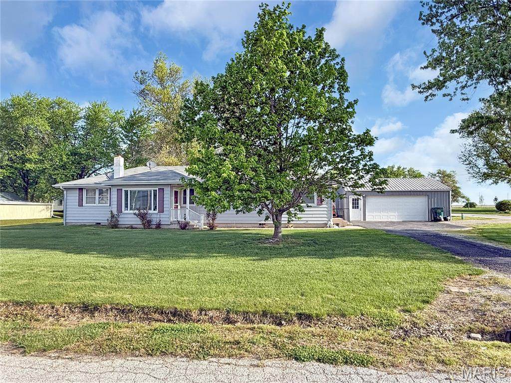 403 Hawkins - Photo 1